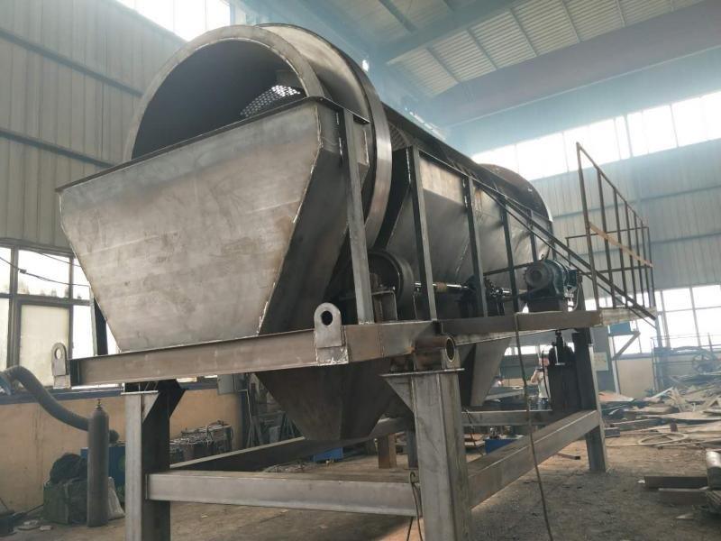 圓筒回轉篩-砂石滾筒篩-滾筒篩砂機-籠式<a href='http://www.6612127.cn' title='滾筒篩' target='_blank'>滾筒篩</a>分機(圓筒篩技術參數)